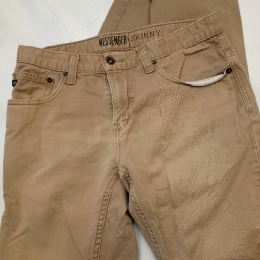 FreeWorld Messenger Khaki Skinny Jeans